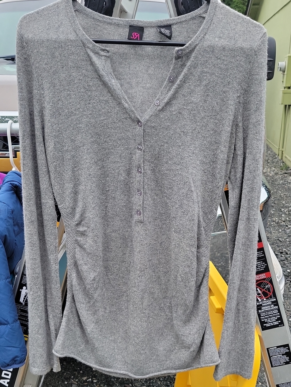 Saks Fifth Avenue Gray Wool Cashmere Long Sleeve Knit Henley Sweater